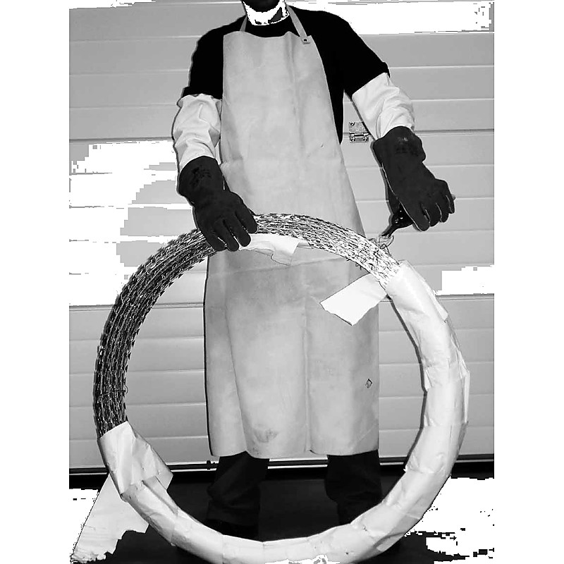 APRON FOR RAZOR WIRE INSTALLATION