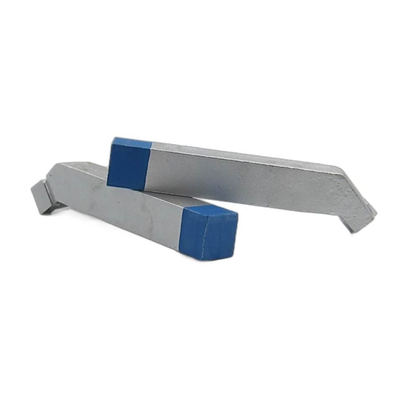 SINGLE POINT TOOL WITH CEMENTED CARBIDE TIP R/H